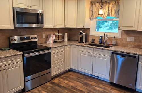 Washington County House | Large brick home centrally located in Limestone.