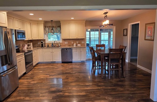 Washington County House | Large brick home centrally located in Limestone.