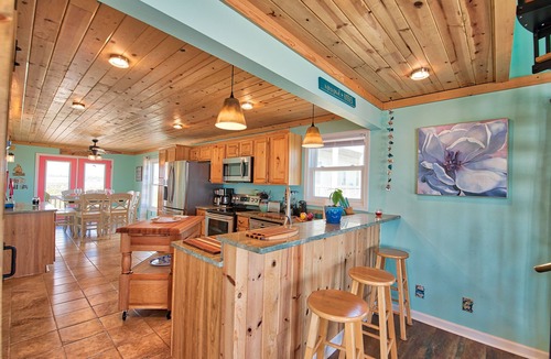 Ocean City Beach House | Larry’s Lazy Susan: Steps to the Surf, Perfect for Paws & Sunsets Reduced Rates