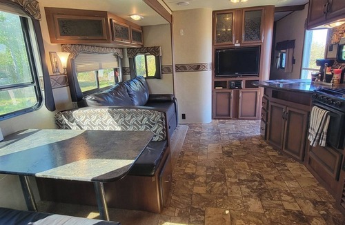 Beaubassin East House | Little Cape RV near harbor and beaches, front bedroom and rear bunk room sleep 6