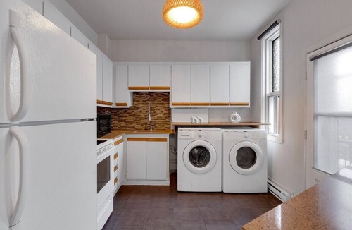 Plateau Mont Royal Apartment | LiV MTL Avenue Spacious 3BR Rooftop Suite Near Downtown Montreal