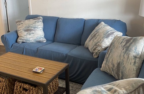 Ocean Isle Beach Cottage | LOCATION! Adorable 4 bedroom Cottage, 2nd row, 151 feet away from beach access