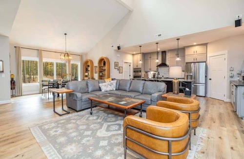 Wise House | Loch Nest on Lake Gaston | Game Room | Hot Tub