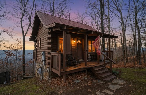 Lupton City Cabin | Log Cabin in the Clouds with a Million Dollar View OVER 400 FIVE STAR REVIEWS