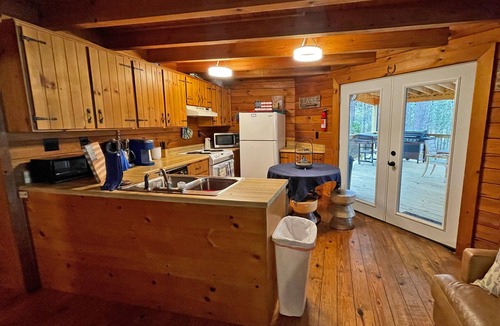 McCormick County Cabin | Log Cabin with large deck and dock in best location on the Lake!
