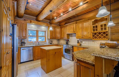 Fiddler Lake Resort Ski Chalet | Log Cottage: Sauna, Fire Pit, Pool & Lake Access