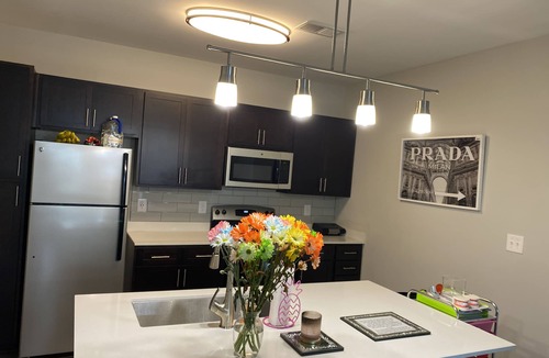 Mountain Island Apartment | Lux Rentals