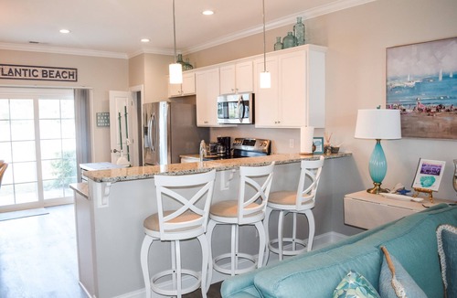 Atlantic Beach House | Luxe Villa – Steps to Beach & Pool, Air Hockey/Ping Pong Table