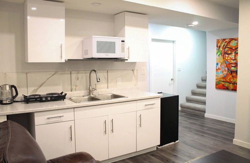 Fort Gary House | Luxury 2 bedroom basement
