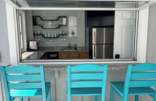 Surfside Beach House | Luxury 6BR 2-Min Walk to Beach Elevator Pool Bar All K Beds Premier Host