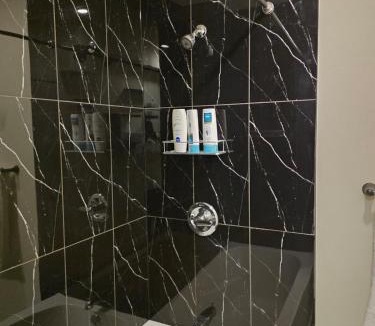 Southwest Edmonton Apartment | Luxury Comfort Stay in Keswick 2Bedrooms- 1Bath