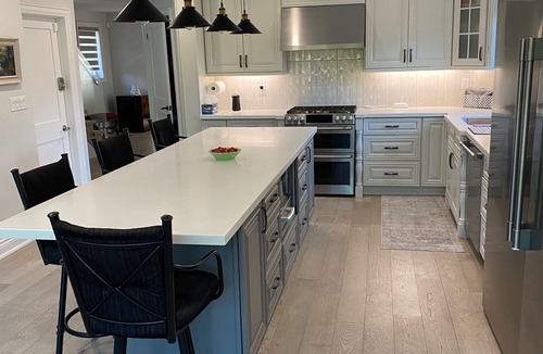 Etobicoke House | Luxury detached house in Etobicoke/Toronto - walk to subway and shops