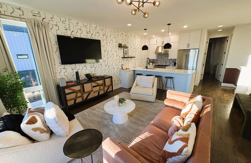 Katie Hill Neighborhood House | Luxury Nashville Escape w/Rooftop Hot Tub & Skyline Views