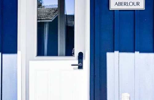 Perth Apartment | Luxury Tay River Aberlour Apartment Downtown Perth
