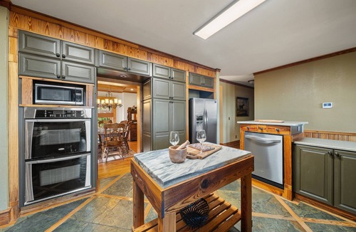 Blowing Rock Cabin | Magnificent Lodge Over 7,300 Square Feet
