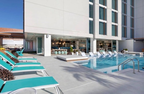 Sobro House | Margaritaville Nashville Two Studio Suites