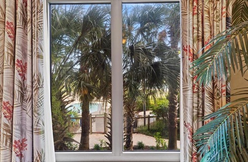 Arcadian Shores House | Margate #L03 - SeaBreeze - Oceanfront