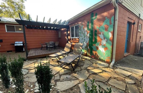Knoxville House | Martin Mill Santa Fe Inspired Bungalow- 5 minutes to downtown