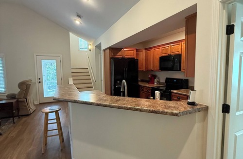 Hardeeville House | Marvelous 3-bedroom house with AC in charming Hardeeville, central to EVERYTHING