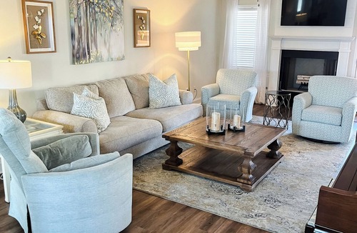 Martinez House | Masters Rental in Watervale! 3 Miles to Augusta National