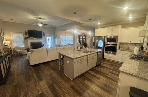 Langley House | Masters Rental! Only 15 miles from Augusta National In the North Augusta area!