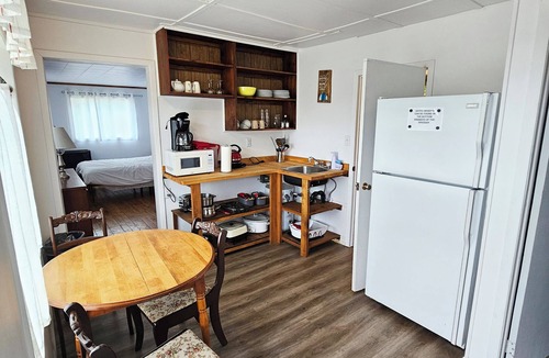 Cloyne Cabin | Mazinaw Lakeside RV Park & Campground