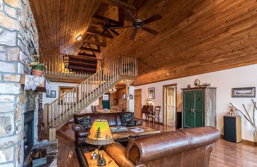 Seven Devils Cabin | Meagan's Loft - Seven Devils! GREAT views, Game Room,