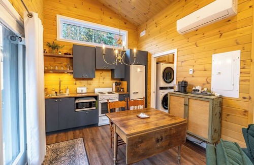 Adstock House | Mini chalet pour 2 -SPA et plein air -Le EVA