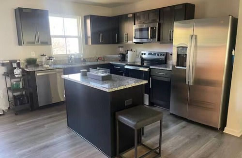Paw Creek House | Modern 3 Story Townhouse near dwntwn CLT & Airport