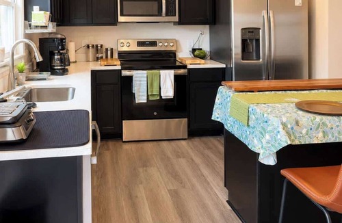 Conestee House | Modern Greenville Townhome 3BR, 3BA, Arden Woods