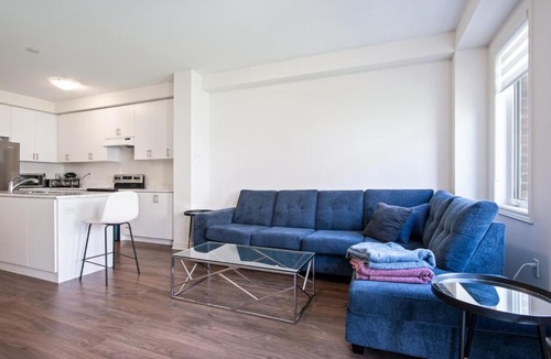Cambridge Apartment | Modern Luxury Townhouse