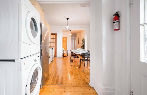 Sainte-Marie Apartment | Modern Montreal Apartment | Metro Nearby