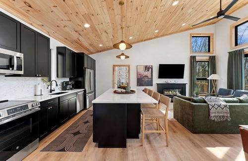 Wardensville House | Modern Mountain Retreat with Hot Tub in Lost City, West Virginia