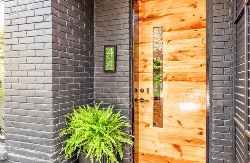 King West Village House | Modern Queen West Retreat by Trinity Bellwoods Park