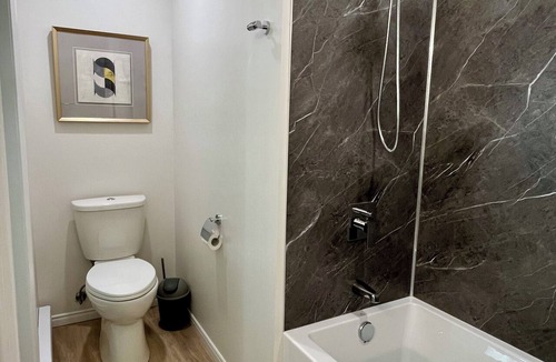 Algoma District Apartment | Modern renovated 2BR APT main level w parking