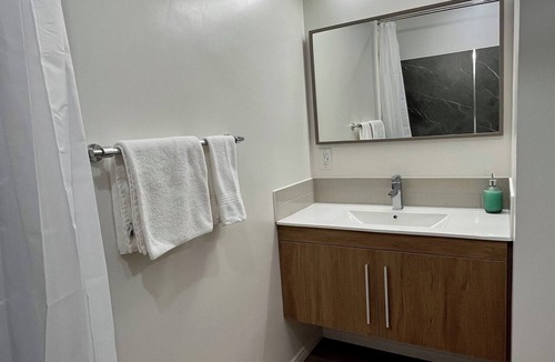 Algoma District Apartment | Modern renovated 2BR APT main level w parking
