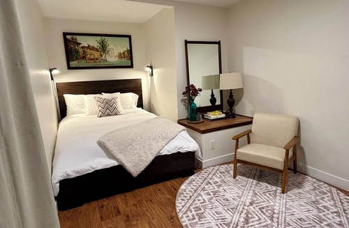 Algoma District Apartment | Modern renovated 2BR APT main level w parking