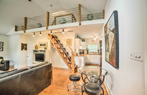 St. Elmo Improvement League Cottage | Modern St. Elmo Cottage by Lookout Mtn & Near Dwtn