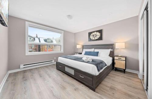 Dufferin Grove Hotel | Modern Suite Near Little Italy Walk to Transit