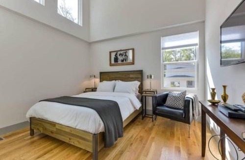 South Nashville House | Moments on Moore