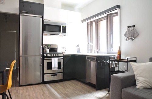 Downtown Montreal Apartment | Montreal Loft Comfort at Castle Lofts
