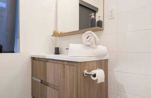 Downtown Montreal Apartment | Montreal Loft Comfort at Castle Lofts