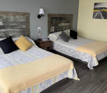 Acton Vale Hotel | Motel Valois JM inc