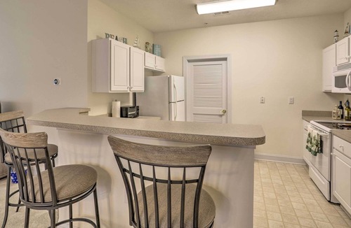 Waterford Plantation Condo | Myrtle Beach Condo w/ Golf: 9 Mi to Boardwalk!