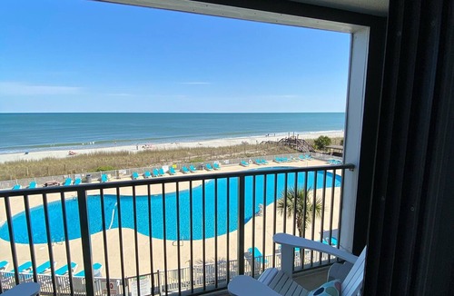Myrtle Beach Condo | Myrtle Beach Resort-Direct Oceanfront-free waterpark/grills-Recently updated!