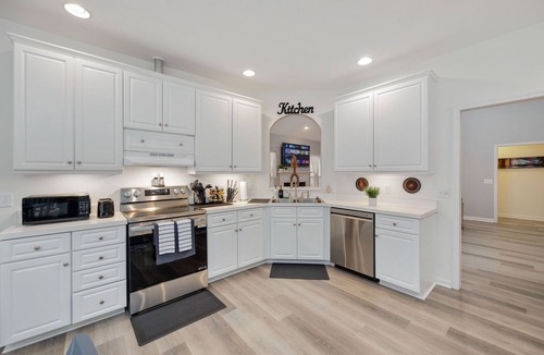 Nashville House | Nashville Getaway: Spacious & Family Friendly - Book With Us Today!