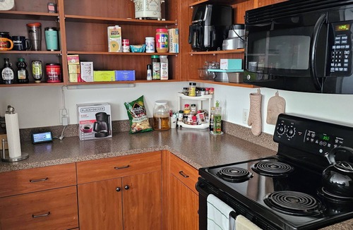 NoDa Condo | Natural light, walkable. Restaurant & rail access. Trendy neighborhood