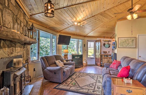 Mountain Cabin | NEW! Cozy Cabin Retreat w/ Fire Pit, Grill & Views