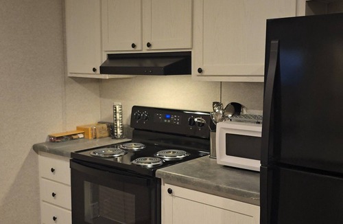 Cordova House | New Home, Great Location, Quiet Neighbors, Family-Friendly, Free Parking