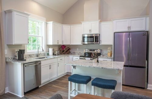 Camden House | NEW, private, luxury 3-bedroom house in charming Camden